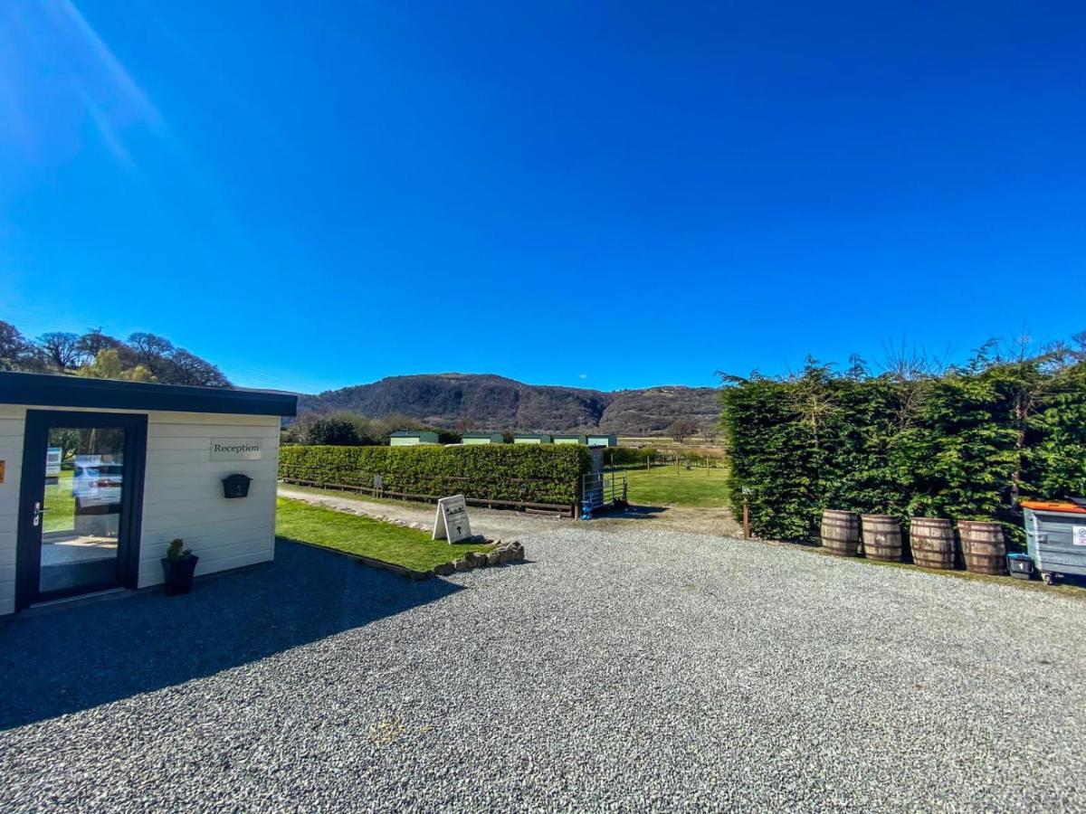 Semi Detached Cottage Snowdonia With Hot Tub Tal-y-Cafn 外观 照片